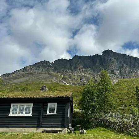 Mountain Cabin With Panoramic View In هيمسيدال